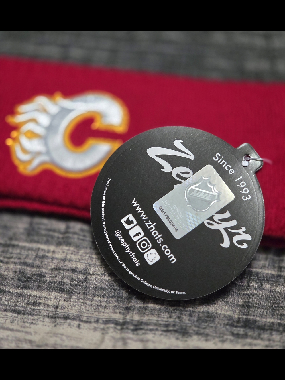 Calgary Flames Red Head Band with Embroidered 'C' Logo - Picture 3 of 5